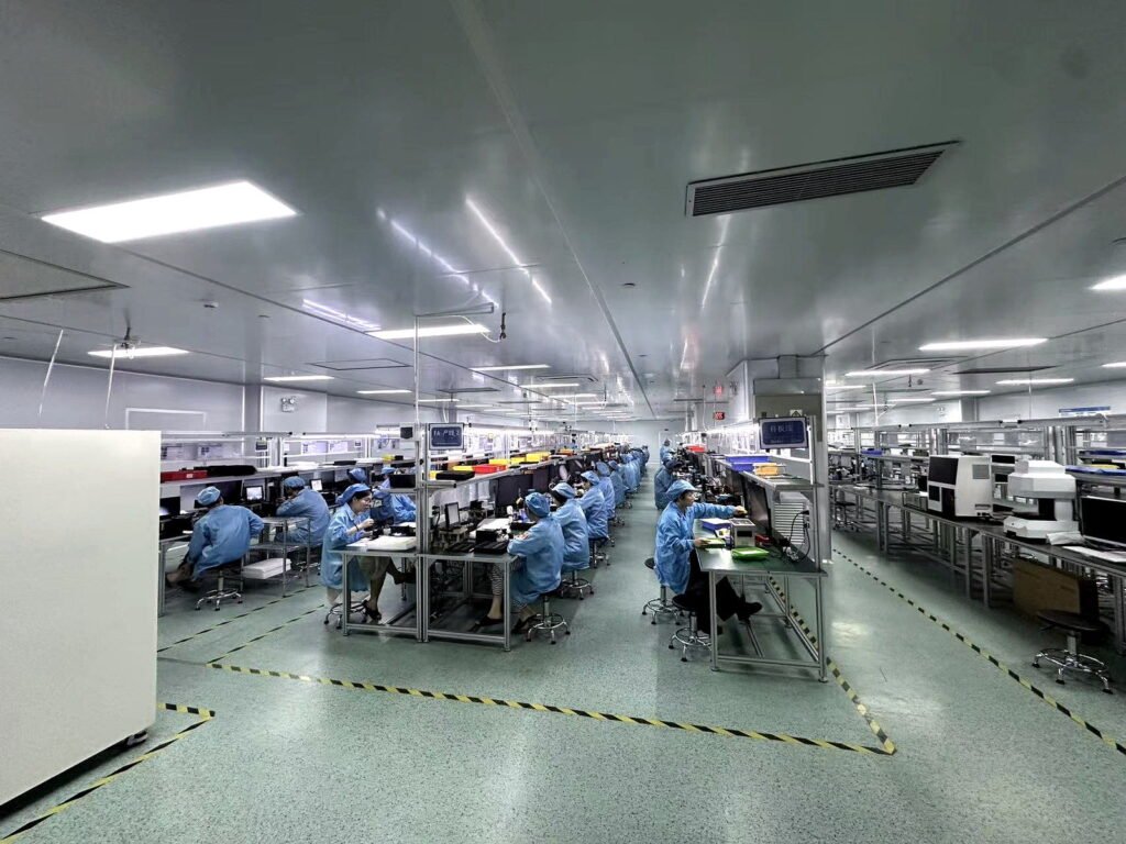 光纤阵列无尘车间全景